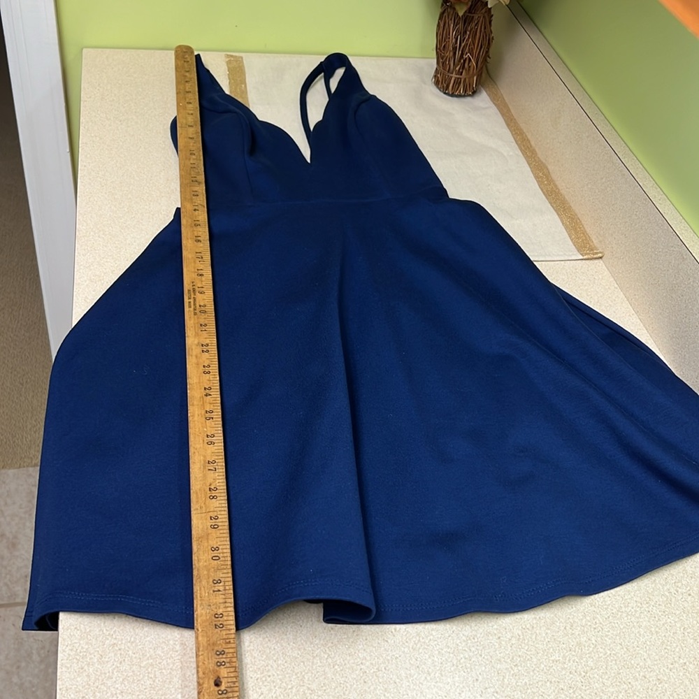 Lulu’s Dress - Picture 7 of 8